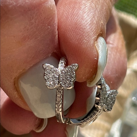 🔥PRICE DROP🔥925 Sterling Silver Butterfly CZs in Pave Setting Huggie Earrings - Picture 5 of 6